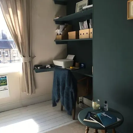 Сasa de vacaciones Stylish Two Large Double Bedroom House In With On Street Parking Harrogate